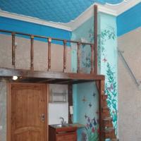 Саратов, Соборная площадь 1  Продаю комнату