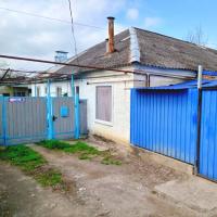 Краснокумское, Школьная улица, д.8   Продаю квартиру