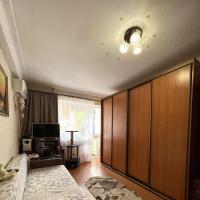 Севастополь, Дмитрия Ульянова улица, д.6   Продаю квартиру