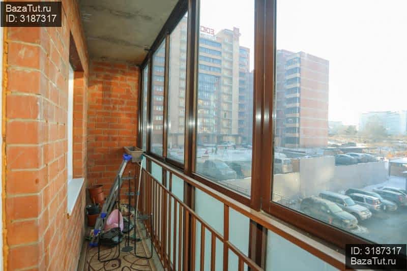 Фотографии 3-комнатной квартиры на продажу в Иркутске по адресу проезд Юрия Тена