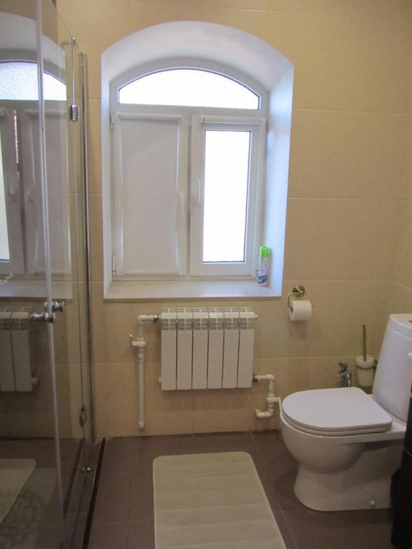 сдам комнату в 3 к. квартире в России в Зубцов, Октябрьская улица, д.27/13 цена 5 000 руб./сутки, фото №5