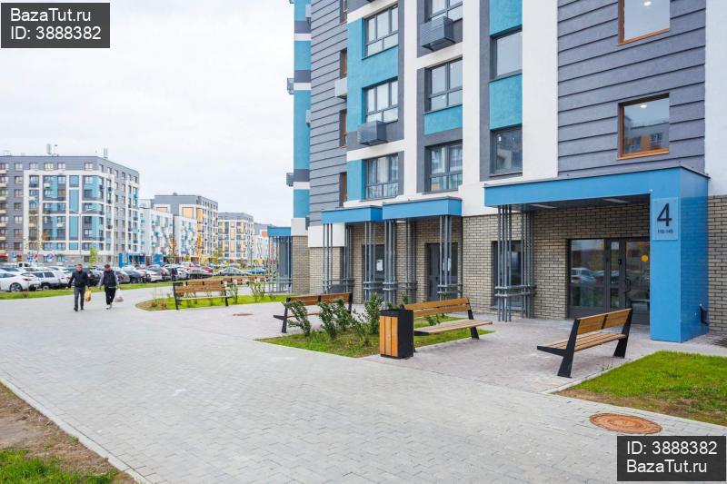 продам коммерческую недвижимость в России в Глухове, Романовская улица, д.11 цена 16 775 000 руб., фото №1