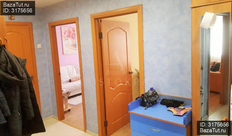 продам 3 к. квартиру в России в Череповце, Октябрьский проспект, 73 цена 3 100 000 руб., фото №2