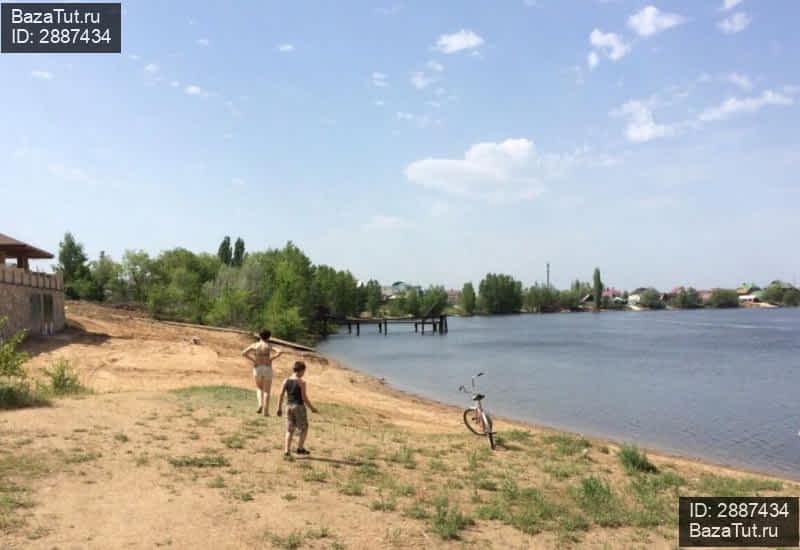 Погода в шумейке энгельсского саратовской. Пляж Шумейка Энгельс. Пляж в Шумейке Энгельс. Шумейка Саратовская область речка. Шумейка речка Саратовка.