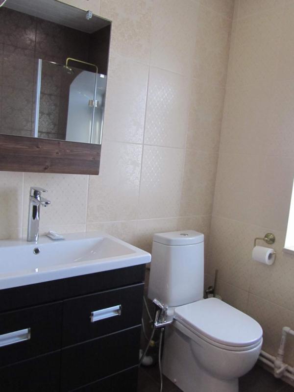 сдам комнату в 3 к. квартире в России в Зубцов, Октябрьская улица, д.27/13 цена 5 000 руб./сутки, фото №4