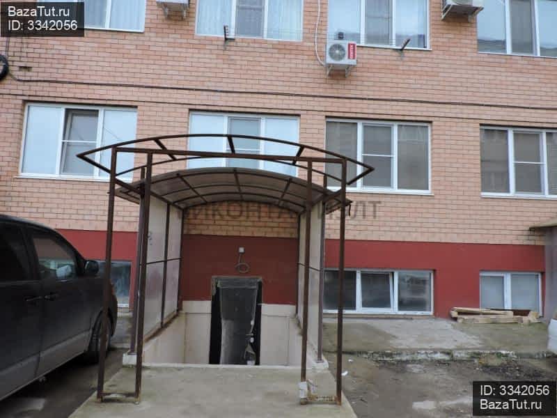 Рахманинова 24 /2. Нежилые помещения г краснодар. Помещение 300 м2. Коммерческие помещения на первом этаже. Нежилые помещения г краснодар.