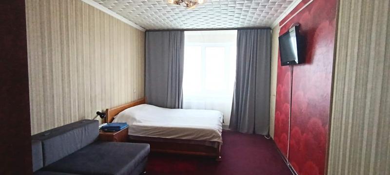 сдам 1 к. квартиру в России в Новый Уренгой, Геологоразведчиков улица, д.4 цена 2 500 руб./сутки, фото №1