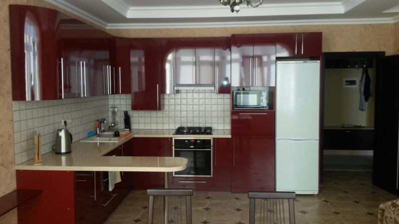 сдам 2 к. квартиру в России в Ессентуки, Советская улица, д.7 цена 4 000 руб./сутки, фото №1