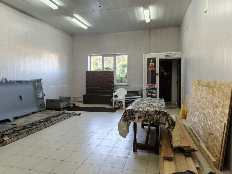 сдам магазин, 1 к. в России в Приозерске, Ленинградское шоссе, д.37 цена 290 000 руб./месяц, фото №2