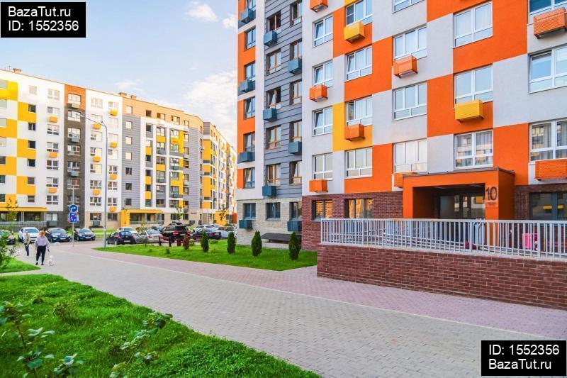 сдам коммерческую недвижимость в России в Глухове, Романовская улица, д.7 цена 85 455 руб./месяц, фото №1