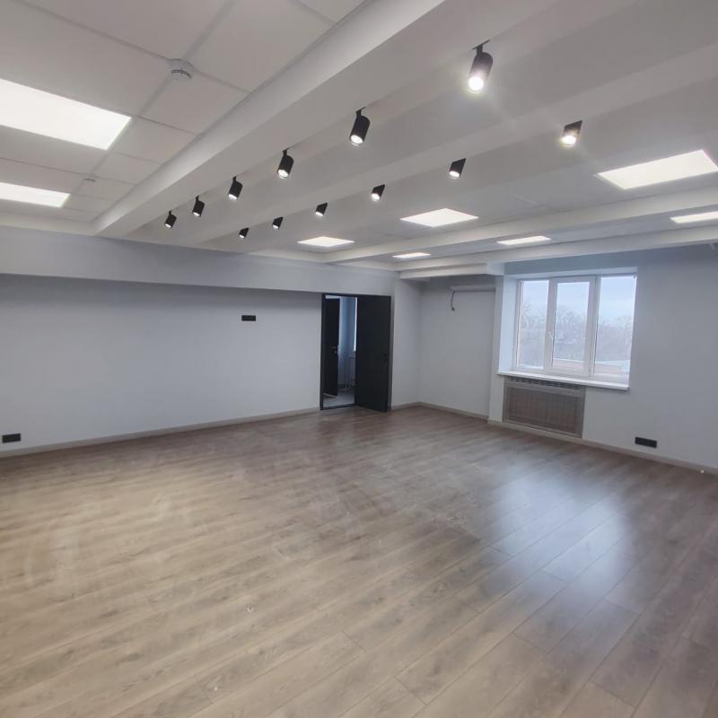 сдам офис, 6 к. в России в Ростове-на-Дону, 40-я линия улица, д.5 цена 150 000 руб./месяц, фото №1