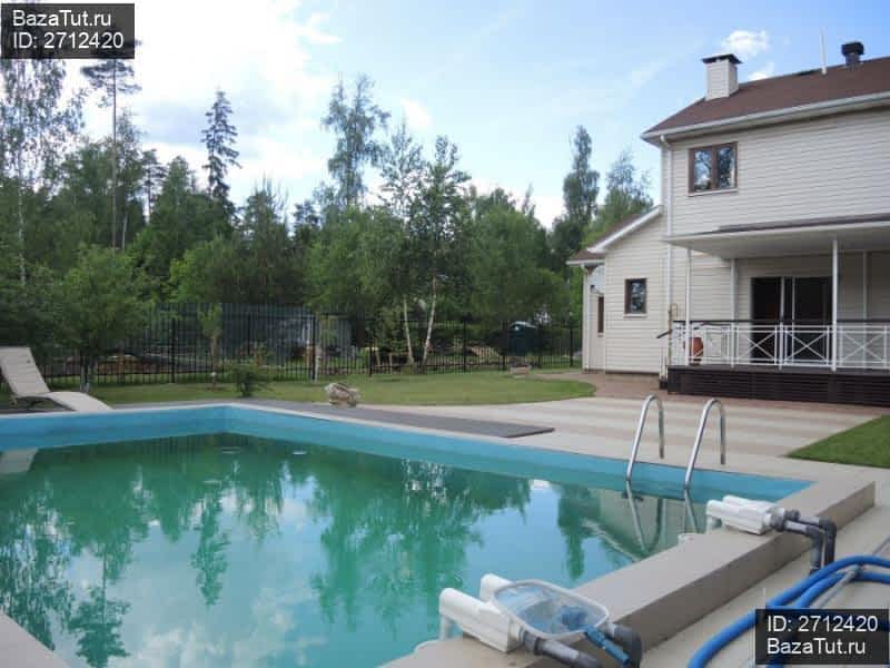 Деревня голубое зеленоград. Работа д голубое. Магазин смарт деревня голубое московская область. Спасская церковь солнечногорск. Деревня голубое.